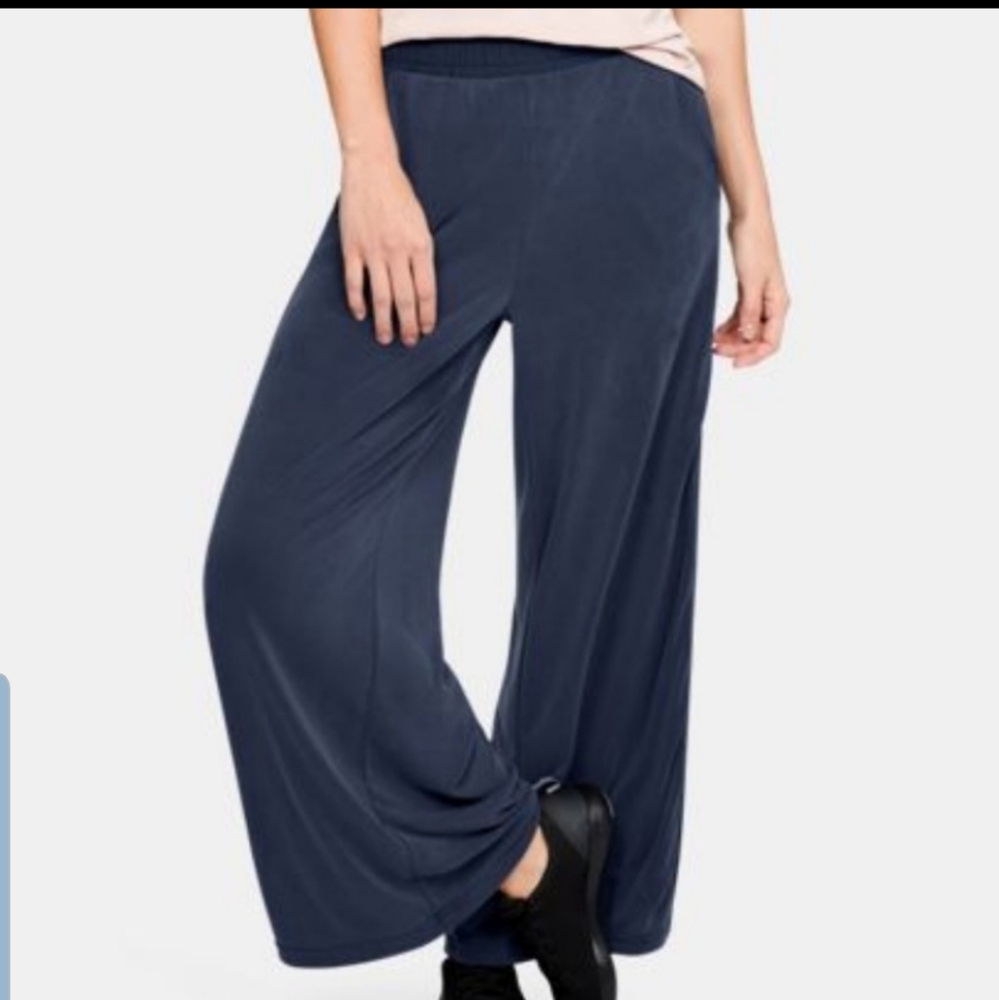 Under Armour Modal pants size S